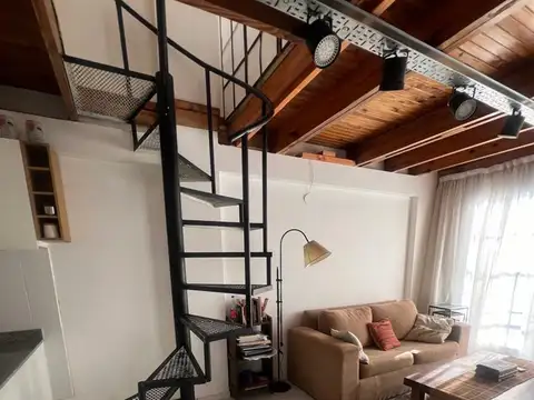 Depto Tipo Casa en Venta de 1 dormitorio