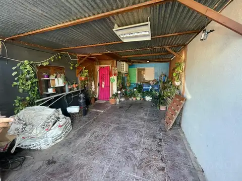 Casa 3 ambientes con 1 baño
