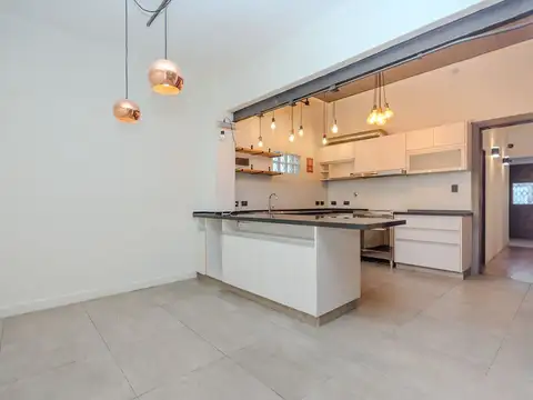 Depto Tipo Casa 4 ambientes con 1 baño