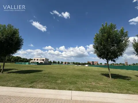 Terreno en Venta en Los Cardos, USD 185.000