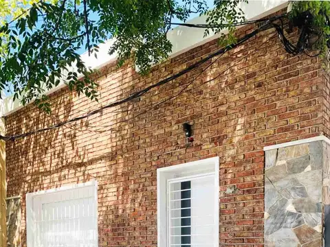 Venta Casa 2 dormitorios con patio en Las Piedras