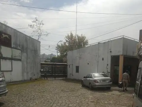 Local en Venta en Parque Patricios, USD 900.000