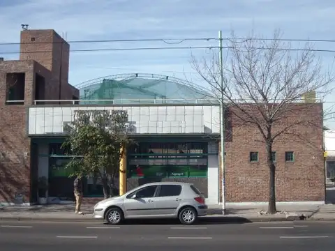 Propiedad GASTRONOMIA c GOLF o LOTE CONSTRUCCION triple frente Av. Chiclana al 3900