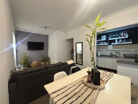 Venta Dpto de dos dormitorios, Zona Rio