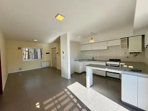 Departamento 3 ambientes con 1 baño