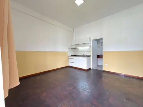 Depto Tipo Casa en Alquiler de Monoambiente