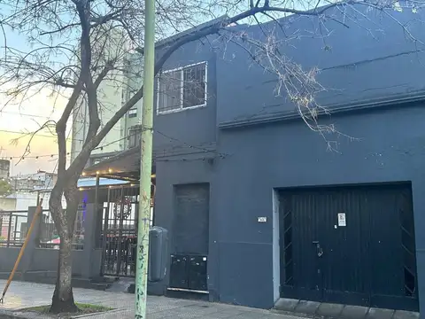 Local en Venta 66 años