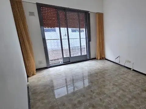 ALQUILER DEPARTAMENTO 2 AMBIENTES MONTE CASTRO