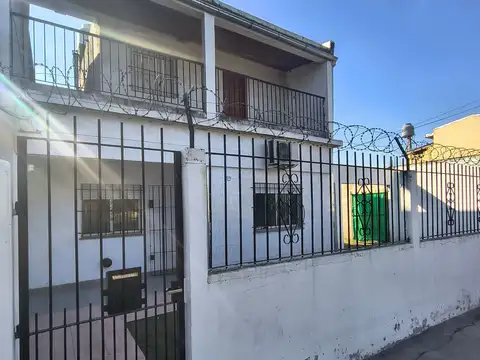CASA 3 AMBIENTES EN ALQUILER SAN MIGUEL