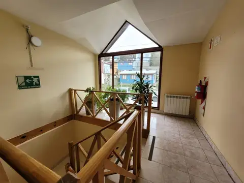 Oficina Monoambiente con 14 baños