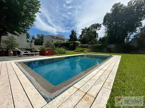 Casa 3 ambientes con 2 baños