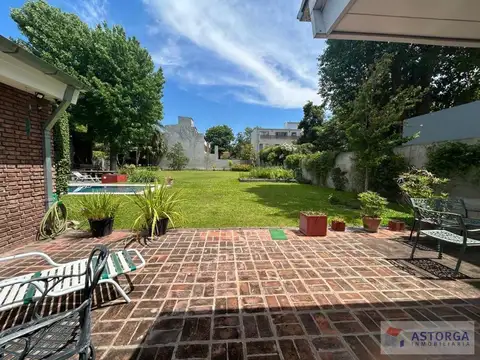 Casa en Alquiler en Martinez, USD 6.900