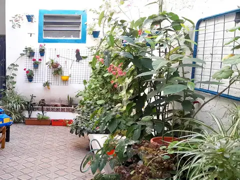 Depto Tipo Casa en Venta al Oeste