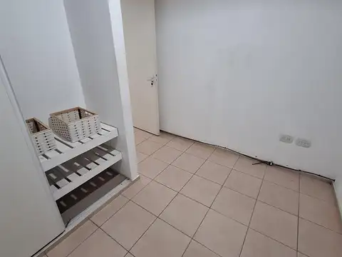 Casa en Alquiler con 1 cochera