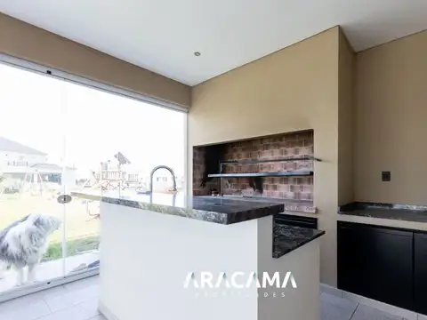 CASA en VENTA en La Providencia - Canning