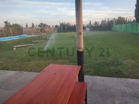 QUINCHO EN VENTA EN GUAYMALLÉN
