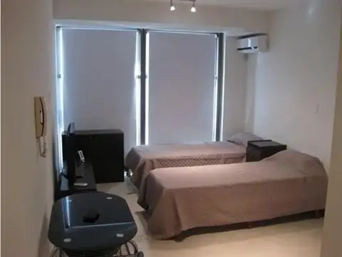 El departamento esta totalmente reciclado a nuevo