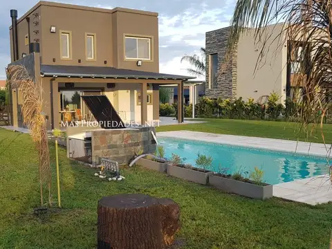 Casa en Venta de 4 dormitorios