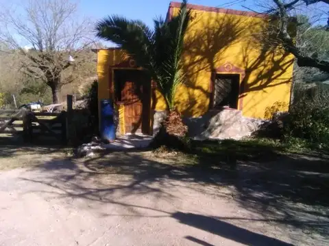 OPORTUNIDAD EN TANTI Caserón hermoso con gran terreno