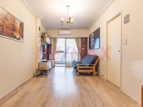 Venta Semipiso, 4 amb., Plaza Misericordia, Flores