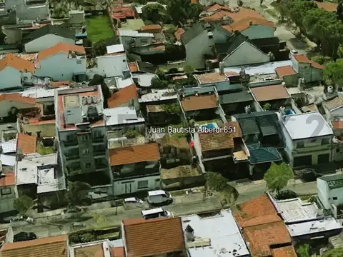 alberdi 851 , Piso 0