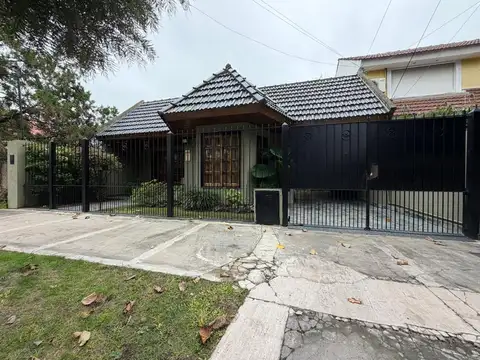 Chalet 4 ambientes en PB