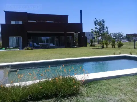 Casa - El Canton - Islas