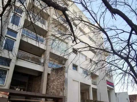 Departamento en duplex 2 y 1/2 amb 2 baños balcon