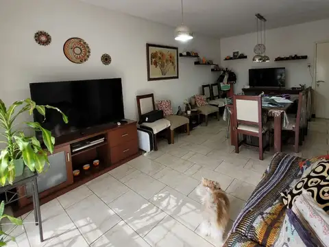 Depto Tipo Casa en Venta con 1 cocheras