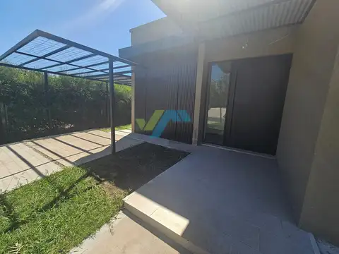 Casa en Alquiler de 3 dormitorios