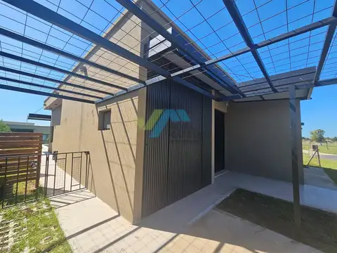 Barrio Cerrado Santo Tomas 100