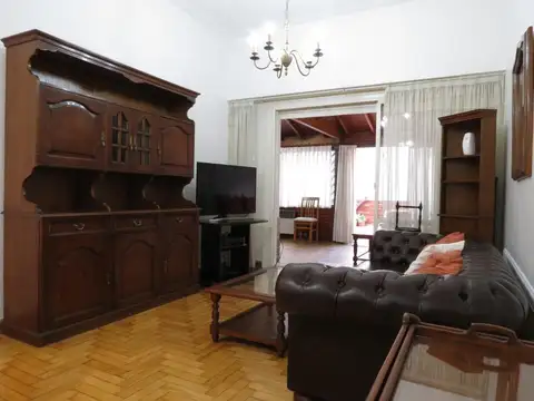 Charcas 5000, Piso PB