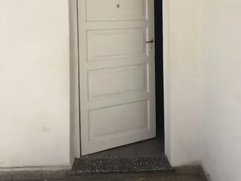 Alquiler Casa Interna de 1 Dormitorio