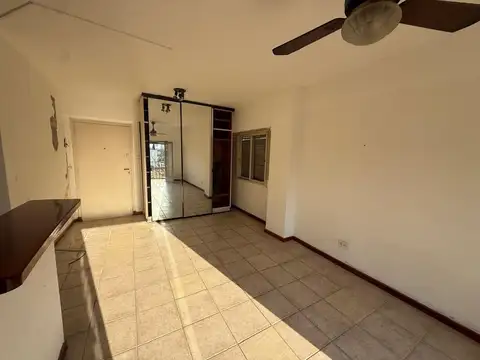 Venta | Monoambiente al frente con balcón | Saavedra