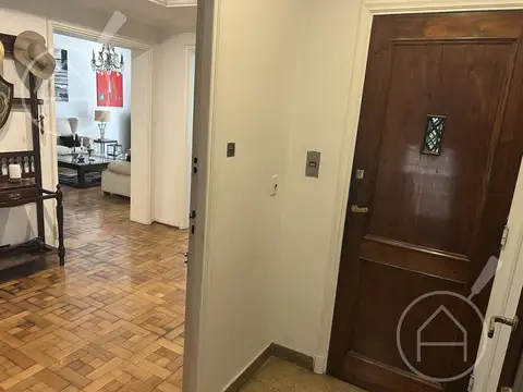 Departamento en Venta al Noreste