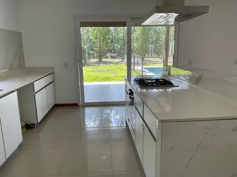 Casa en Venta al Este
