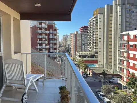 Venta de Departamento 4 AMBIENTES en Playa Grande, Mar del Plata