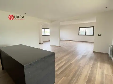 Casa en Venta con cochera