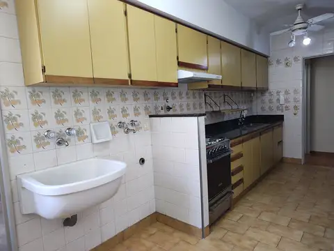 Departamento en Alquiler en Belgrano C, $ 1.100.000