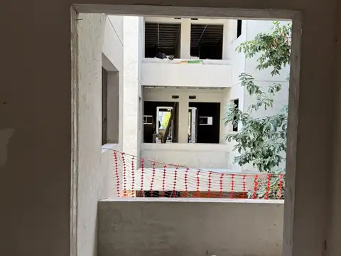 VENTA DEPTO 1 DORM EN POZO FRENTE EN ALTA CORDOBA