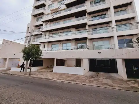 VENTA Departamento 1 dormitorio. Edificio Urbano