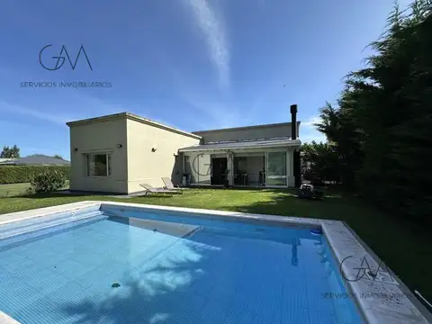 Casa en alquiler en Barrio Rumenco