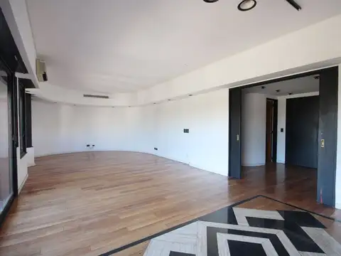 Departamento en Venta de 4 dormitorios