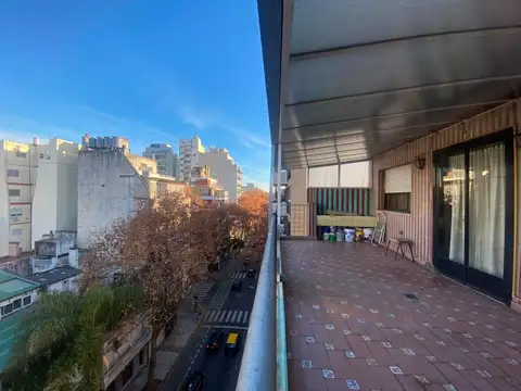 Julian Alvarez 532 , Piso 7