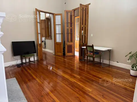 Casa en Venta con 3 cocheras