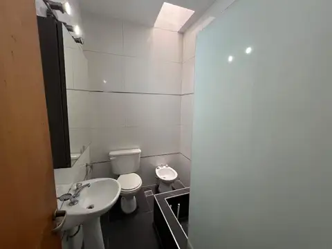 Depto Tipo Casa en Alquiler en Quilmes, $ 700.000