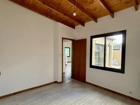 VENTA - CASA A ESTRENAR EN BARRIO VILLA JARDIN.