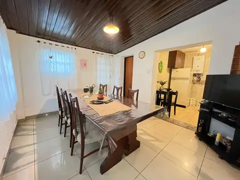Depto Tipo Casa en Venta 40 años