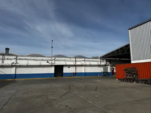 Alquiler de Nave Industrial/Depósito en Vicente López.