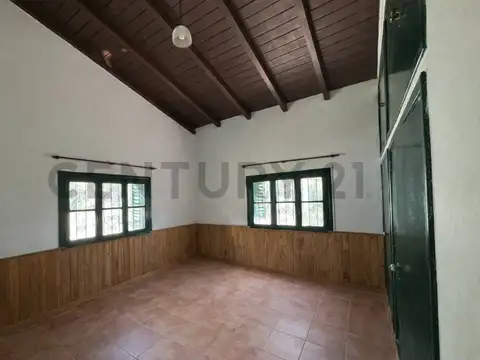 Casa 3 ambientes con 1 baño